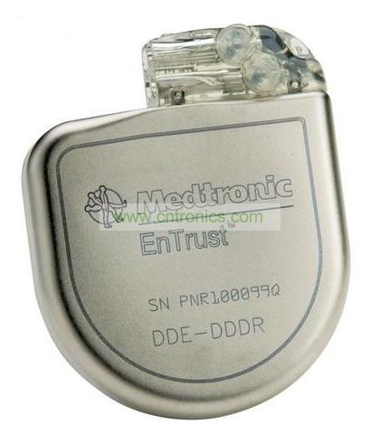 Medtronic Entrust的可植入式心律轉復-除顫器(ICD)是一種植入人體胸部的秒表大小設備，可以連續監視心臟，當檢測到異常心律時提供適當的治療措施。