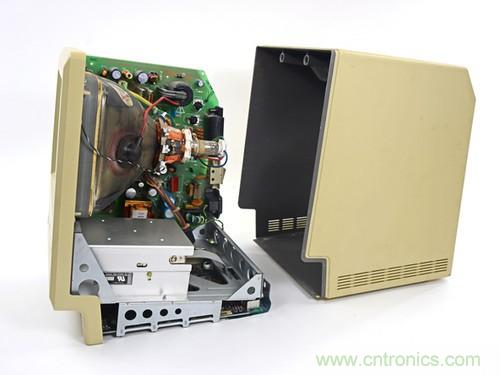 拆！古董級Macintosh 128K電腦