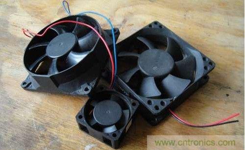 創(chuàng)意DIY!迷你風(fēng)力發(fā)電機(jī)!