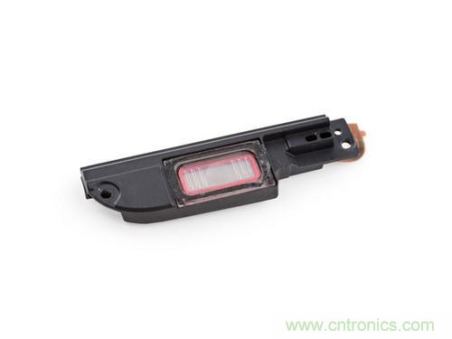 牛人強拆！新HTC One(M8)真機精密做工難修理